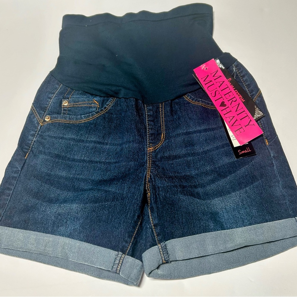 Haute Mama Maternity Shorts Size S. NWT